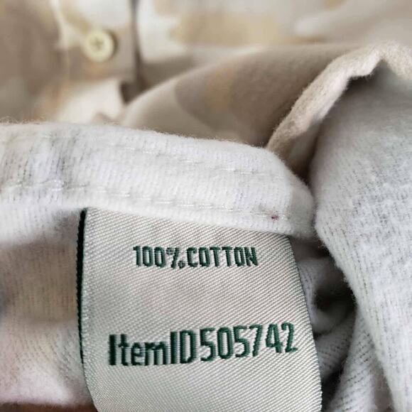 LL Bean Button Down Shirt LS Men’s Size Medium M Beige Camouflage Cotton - Picture 8 of 10